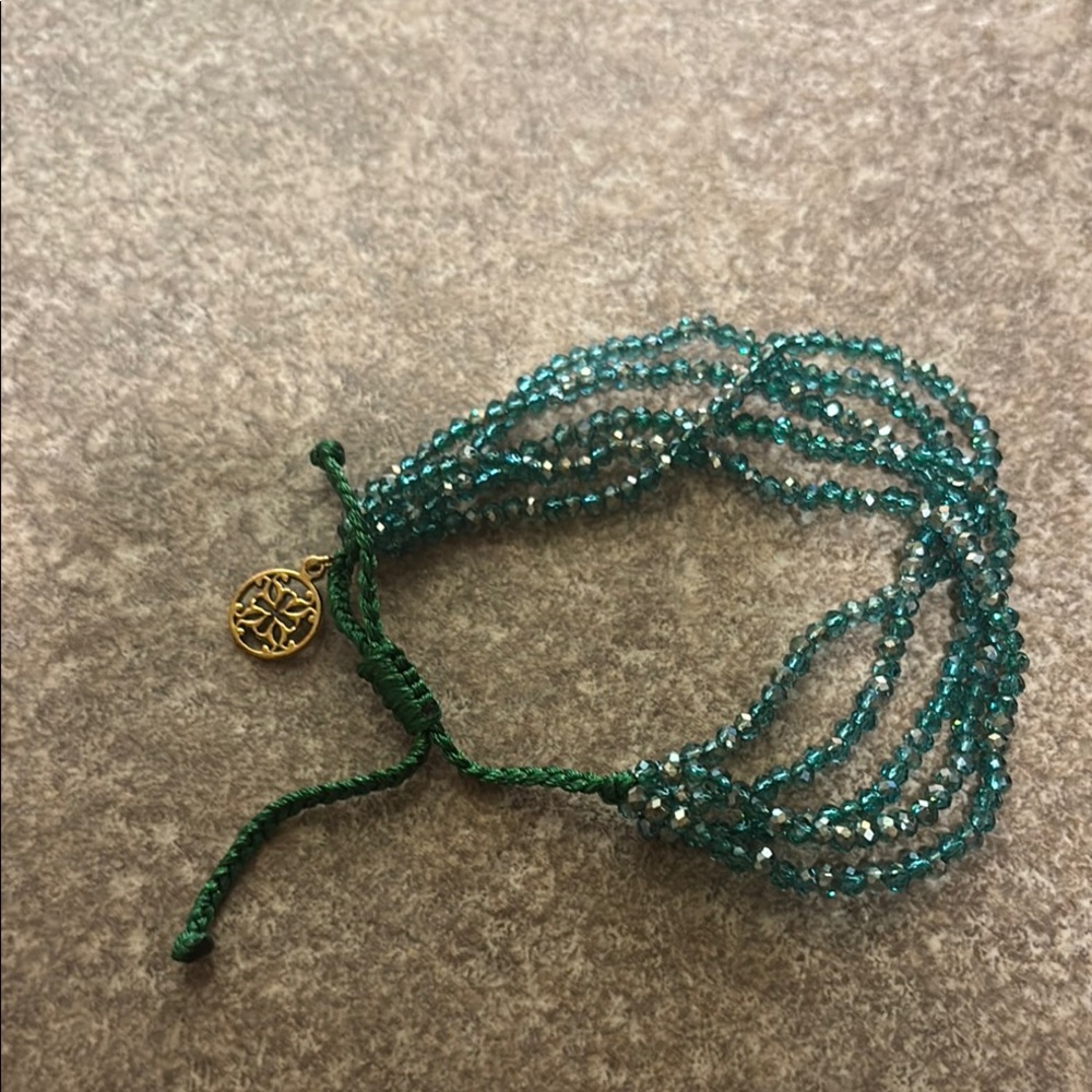 Felicity Elegant Green Beaded Bracelet with Gold Charm